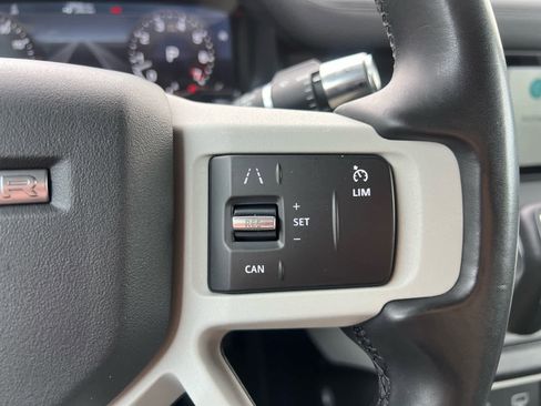 Used 2020 Land Rover Defender 110 SE image 17