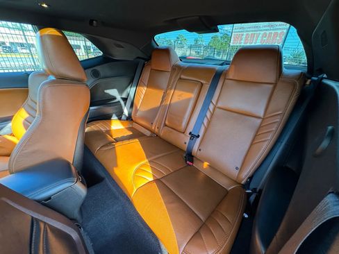 Used 2019 Dodge Challenger SRT Hellcat Redeye image 29