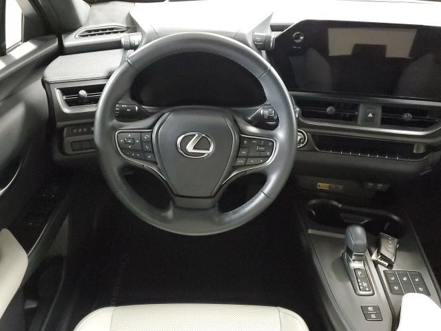 Used 2025 Lexus UX 300h AWD w/ Accessory Package (Z1) image 22