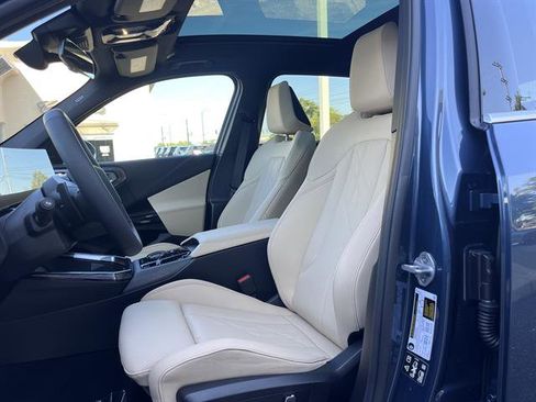 New 2026 BMW X3 xDrive30 w/ Premium Package image 19