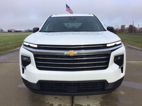 New 2026 Chevrolet Traverse LT w/ Driver Confidence Package image 11