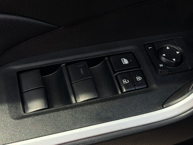 Certified 2025 Toyota RAV4 LE AWD/4WD image 13