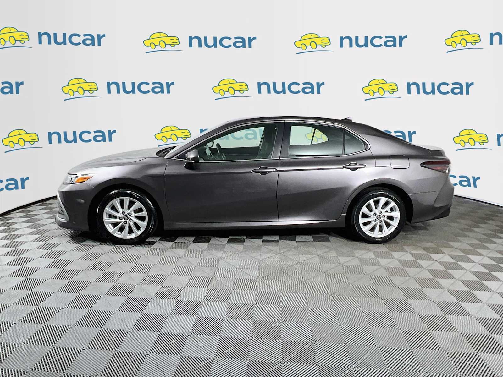 Used 2024 Toyota Camry LE FWD image 4