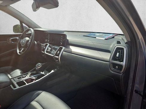 Used 2021 Kia Sorento EX AWD/4WD image 21