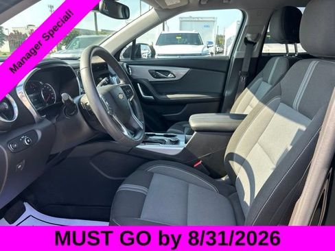 Used 2024 Chevrolet Blazer LT w/ Convenience Package FWD image 15