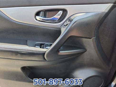 Used 2020 Nissan Rogue Sport SL FWD image 26