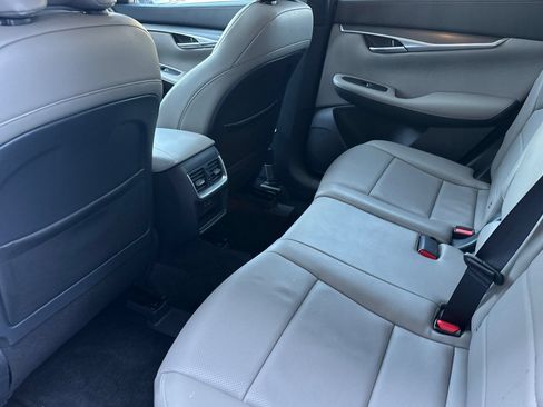 Certified 2025 INFINITI QX50 Luxe AWD/4WD image 15