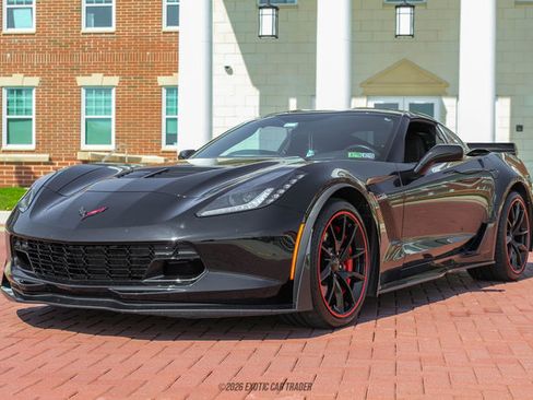 Used 2016 Chevrolet Corvette Z06 w/ Z07 Performance Package RWD image 14