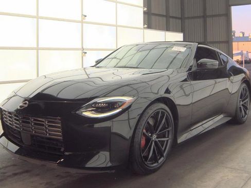 Certified 2024 Nissan Z Performance w/ Floor Mat Package image 1