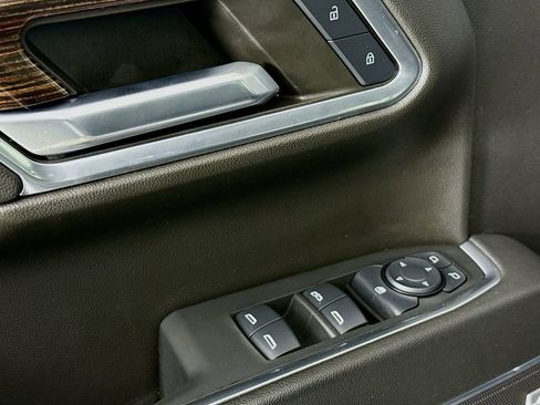 Used 2024 GMC Sierra 1500 Elevation w/ Elevation Premium Package image 18