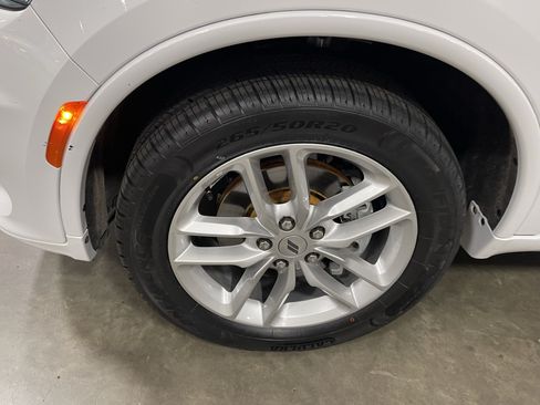 Used 2023 Dodge Durango GT AWD/4WD image 9