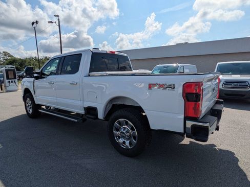 Certified 2024 Ford F250 Lariat w/ Chrome Package AWD/4WD image 6