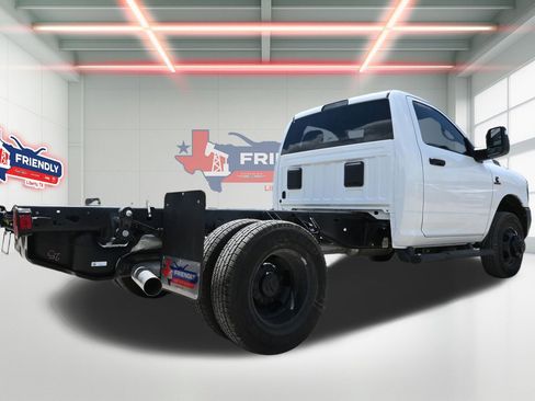 New 2026 RAM 3500 Tradesman AWD/4WD image 4