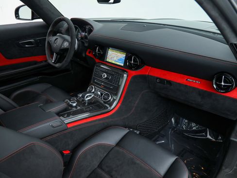Used 2014 Mercedes-Benz SLS AMG Black Series image 49