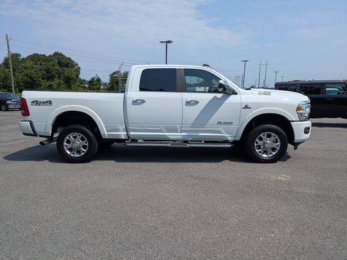 Used 2022 RAM 2500 Laramie AWD/4WD image 3