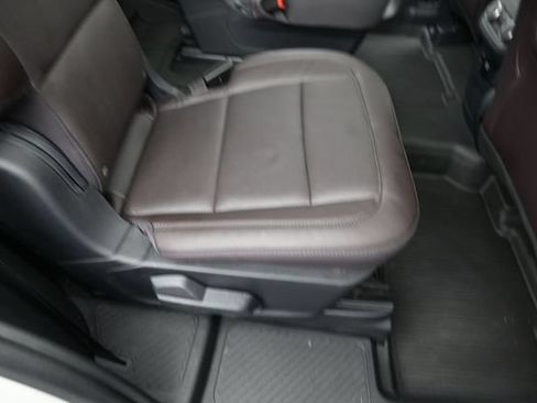 Certified 2025 Ford Explorer Platinum w/ Ultimate Package AWD/4WD image 29