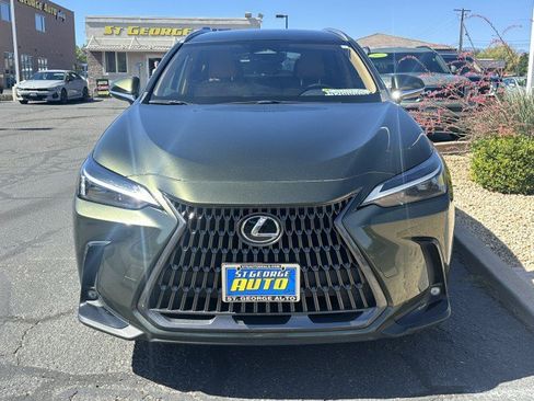 Used 2022 Lexus NX 250 FWD image 8