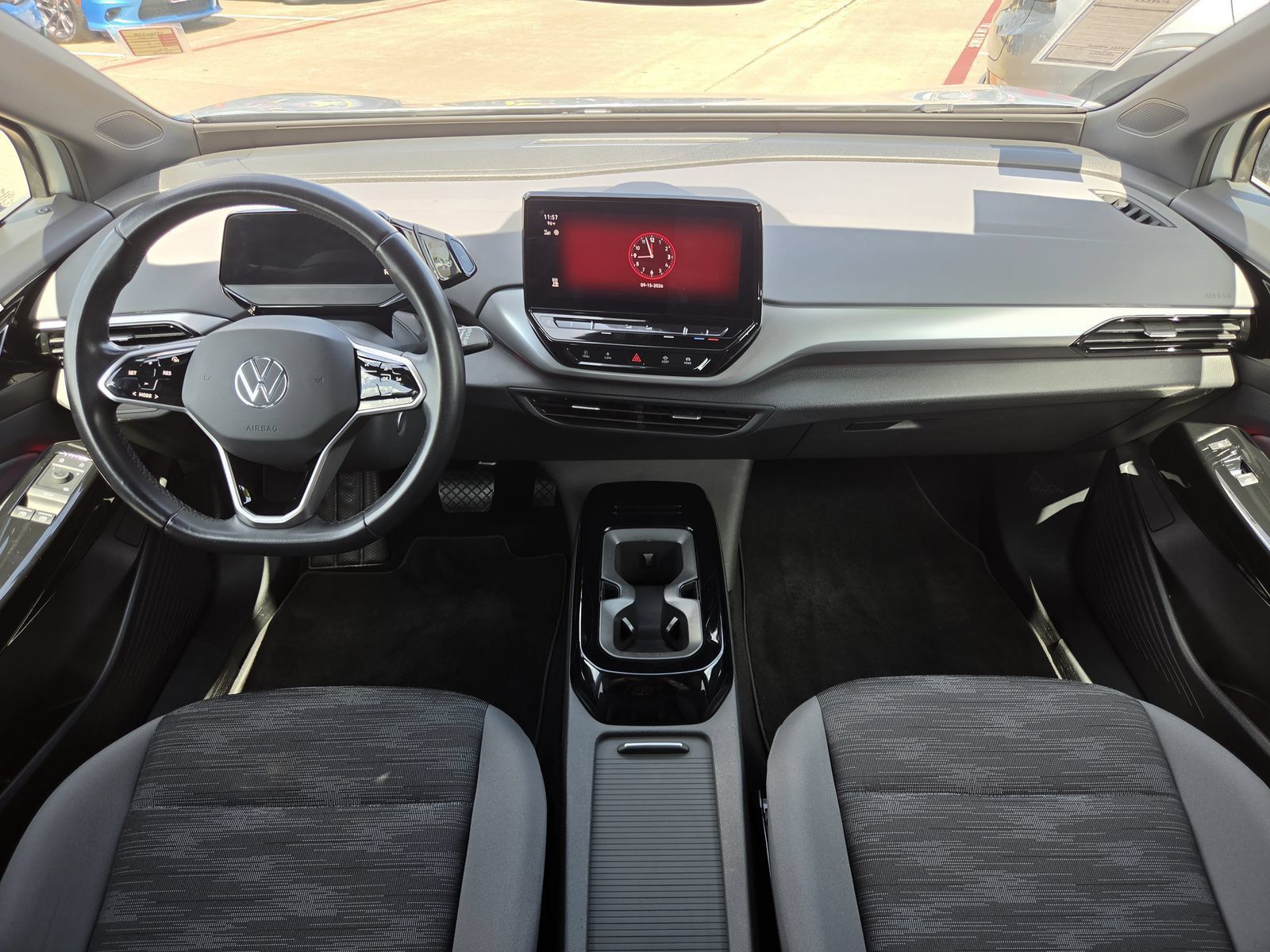 Used 2022 Volkswagen ID.4 Pro RWD image 11