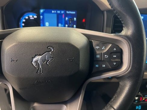 Used 2024 Ford Bronco Wildtrak image 25