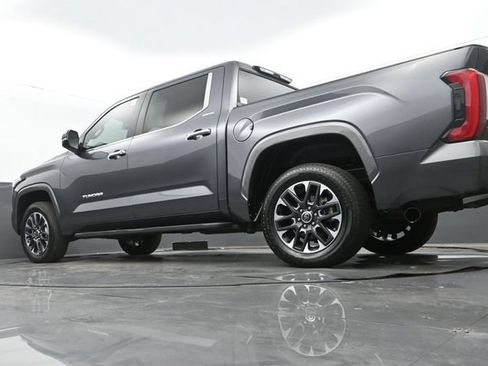 Used 2024 Toyota Tundra Limited AWD/4WD image 26