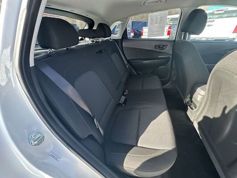 Used 2023 Hyundai Kona SEL image 28