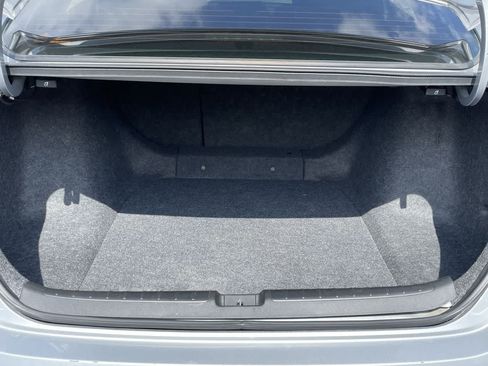 Used 2019 Honda Accord Sport image 17