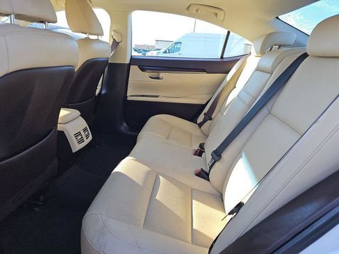 Used 2018 Lexus ES 350 w/ Premier Package image 13