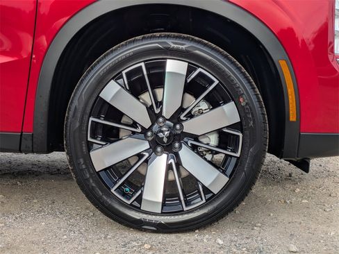 New 2026 Mitsubishi Outlander SE image 10