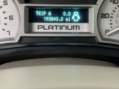 Used 2010 Ford F150 Platinum image 27