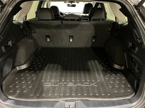 Used 2020 Subaru Outback Limited AWD/4WD image 13