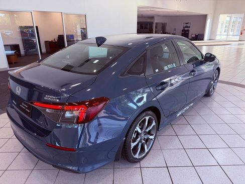 Used 2025 Honda Civic Sport Touring image 13