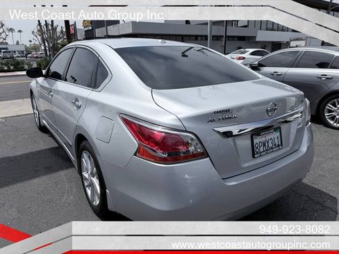 Used 2015 Nissan Altima 2.5 SL w/ Technology Package FWD image 5