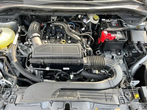 Used 2023 Ford Escape ST-Line FWD image 10