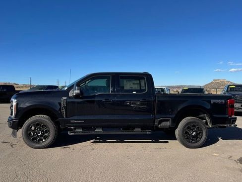 New 2026 Ford F250 Lariat w/ Black Appearance Package image 2