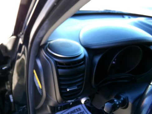 Used 2019 Kia Soul + w/ Audio Package FWD image 10
