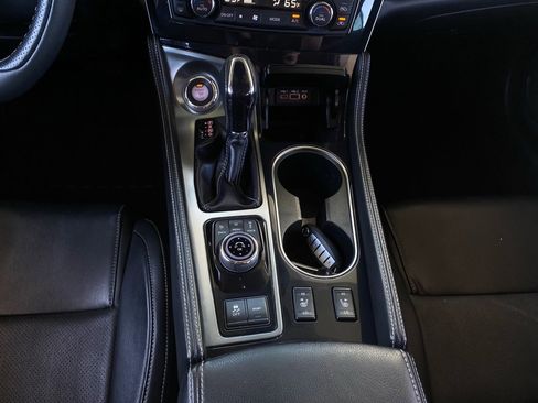 Used 2021 Nissan Maxima 3.5 SV w/ Floor Mat Group image 11