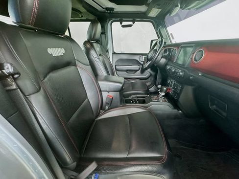 Used 2020 Jeep Gladiator Rubicon w/ Dual Top Group AWD/4WD image 27