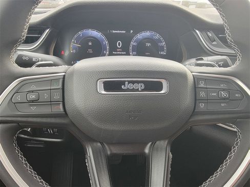 New 2025 Jeep Grand Cherokee Laredo X image 20