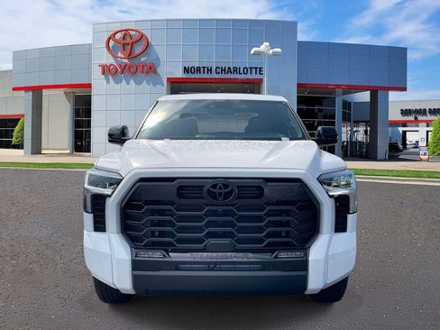 New 2026 Toyota Tundra Limited AWD/4WD image 3