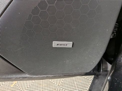 Certified 2022 Cadillac XT5 Premium Luxury image 11