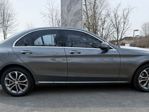 Used 2017 Mercedes-Benz C 300 Luxury 4MATIC image 6