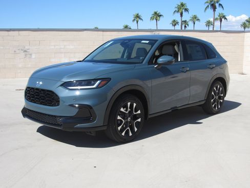 New 2026 Honda HR-V EX-L image 2