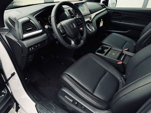 New 2026 Honda Odyssey Sport-L image 19