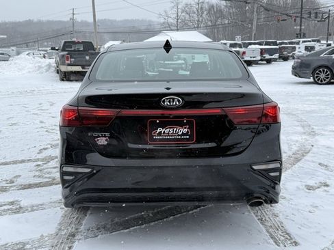 Used 2019 Kia Forte LXS image 14