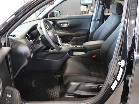 Used 2024 Honda HR-V Sport image 6