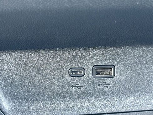 New 2026 Chevrolet Equinox LT w/ Convenience Package II image 19