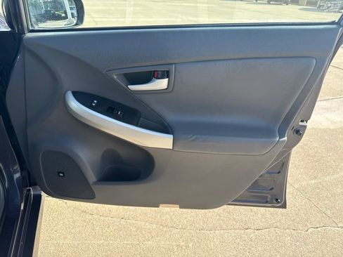 Used 2010 Toyota Prius Five FWD image 21
