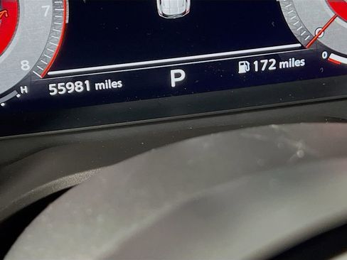 Used 2021 Nissan Rogue Platinum image 11