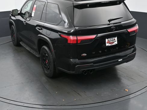 Used 2026 Toyota Sequoia TRD Pro AWD/4WD image 30