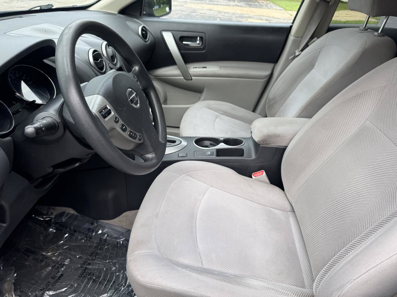 Used 2015 Nissan Rogue S w/ Convenience Package FWD image 25